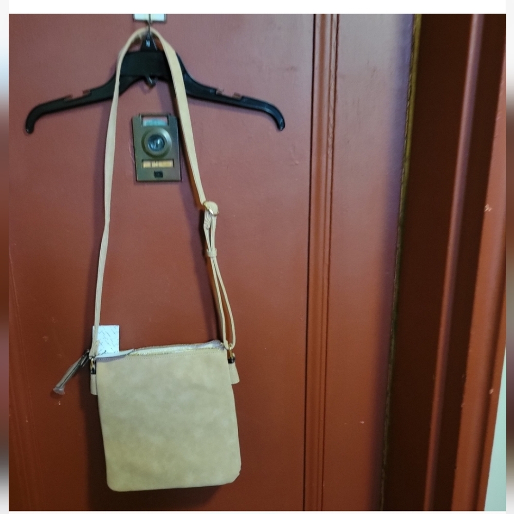 NYC Natural Style Over The Shoulder Handbag - Picture 2 of 13